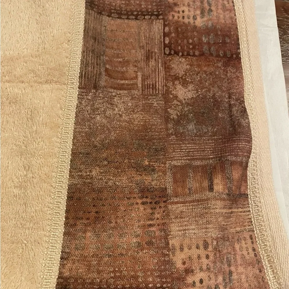 CROSCILL Cream Brocade Gold Decorative Hand Towels 25x 45